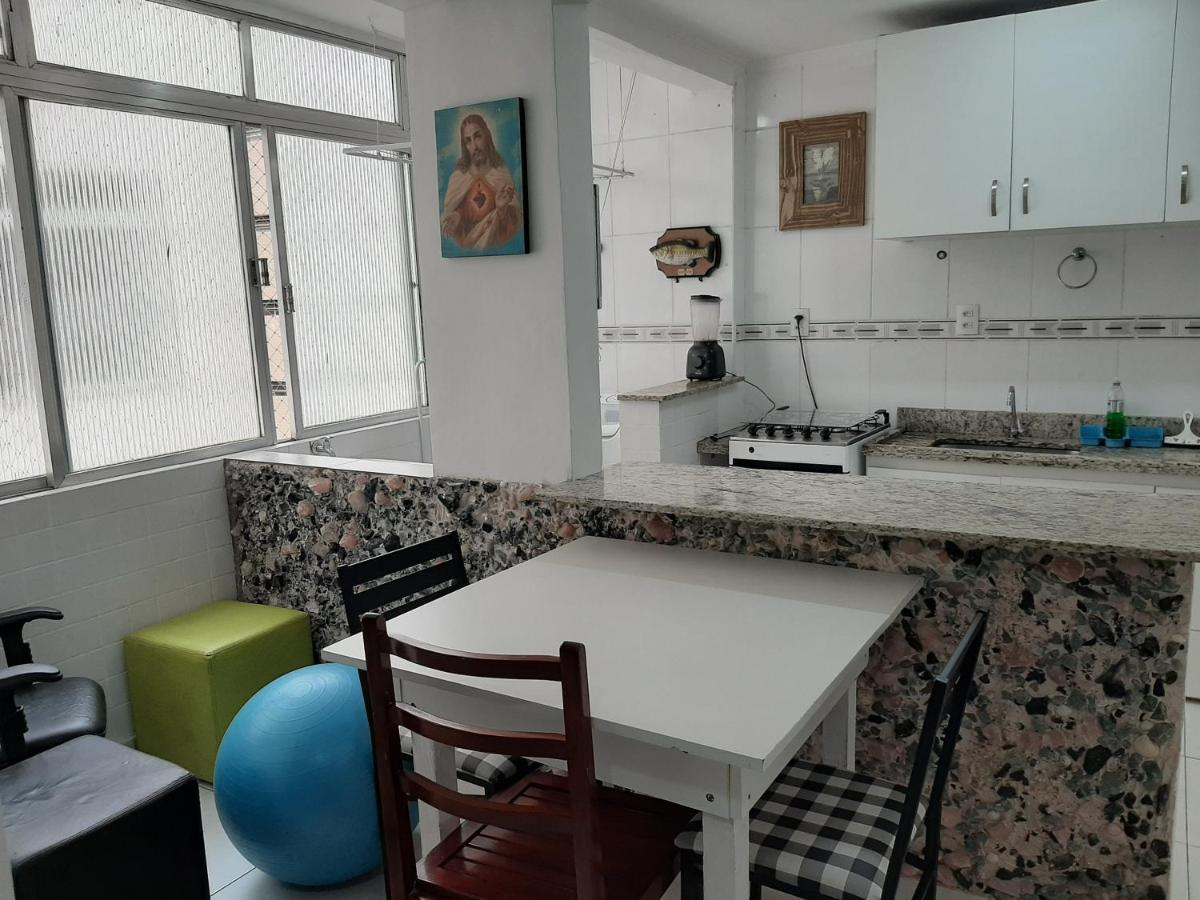 Vento E Mar - 2 Quartos Com Sacada Na Quadra Da Do Gonzaga Apartamento Santos (Sao Paulo)