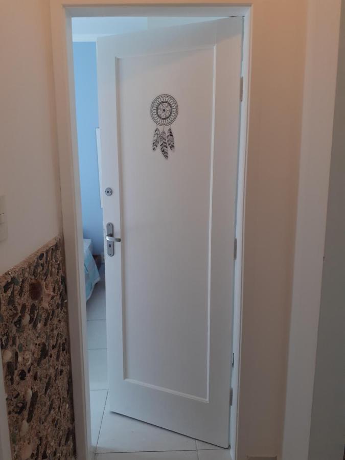 Apartamento Vento E Mar - 2 Quartos Com Sacada Na Quadra Da Do Gonzaga Santos (Sao Paulo)